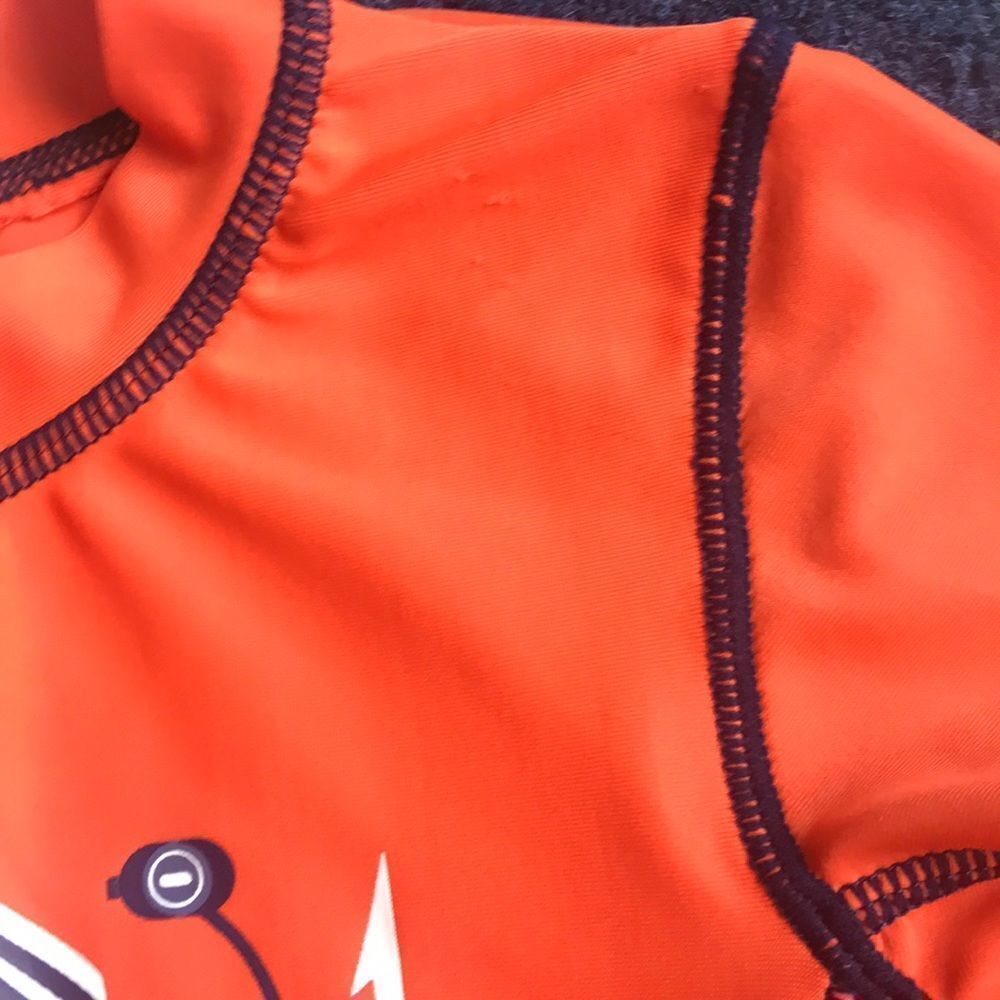 Carters rash guard - Picture 2 of 2
